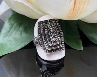 Die Cast Rectangular Ring Black 1 1//4 x 5//8 ID 14866-13