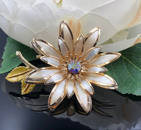 Coro Flower Brooch, Enamel Flower Pin, Corsage Bro