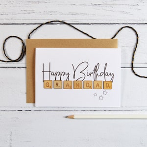 Carte de tuiles en bois de grand-père de joyeux anniversaire