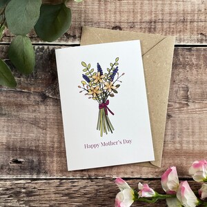 Bouquet per la festa della mamma, biglietto illustrato in legno