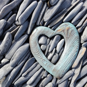 Tarjeta con foto de playa con corazón de madera / Tarjetas únicas con corazón de madera tallado / Tarjeta con foto de corazón de madera Love U / Tarjeta única de cumpleaños con corazón / Heartycards