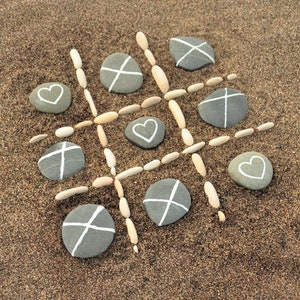 Noughts & Crosses Heart Photo Card | Heartycards | Birthday Beach Heart Card | Heart Love You Cards | Unique Beach Art Card | Heart Art Card