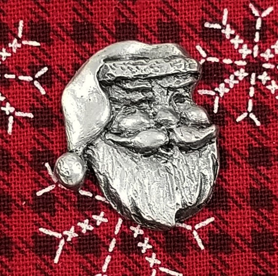 Santa Pewter Pin, Santa Clause Pewter Brooch, Christmas Pin