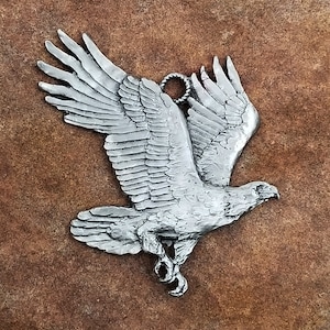 Eagle Pewter Ornament | Eagle Figurine & Art | Unique Pewter Figurine for Home Decor | Nature-Inspired Gift Idea, Pewter Bird Art