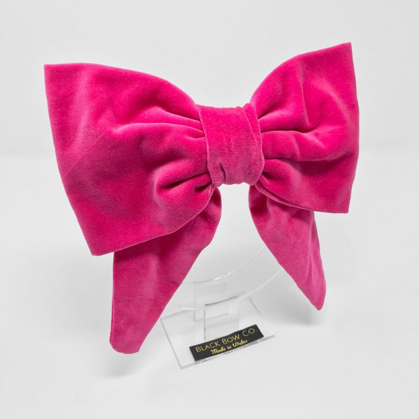 Large pink velvet hair bow, handmade velvet hair bow, large hair bow, clip in bow for hair, pink hair bow clip, large velvet hair bow