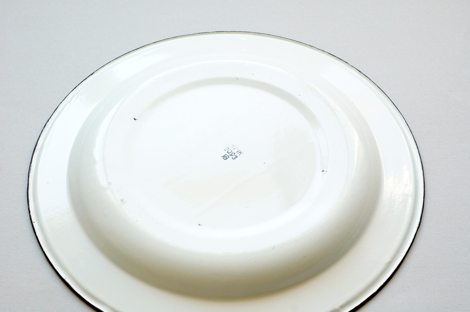 XL White Enamelware Plate Vintage Enamel Bowl Serving Dish Etsy