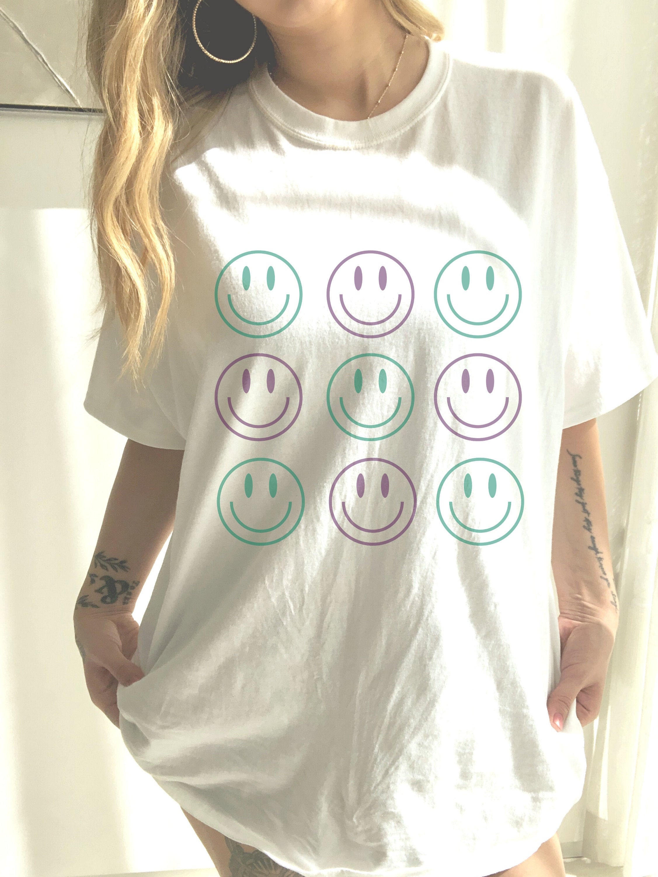 Smiley Face Shirt Smiley Face Tee Graphic Oversize T Shirt Etsy