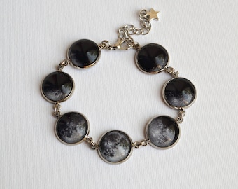 Moon Phase Bracelet, Phases of the Moon, Astronomy gifts Jewelry, Luna Jewelry, Moon Cycle Bracelet Grey Moon Jewelry Lunar Eclipse Bracelet