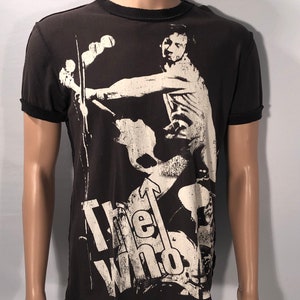 Vintage Mens THE WHO Pete Townshend by Amplified inside out screenprint super soft short sleeve t-shirt S Small