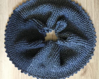 Black and Grey Hand Knitted Infinity Scarf, Circle Scarf, Oversized Cowl, Chunky Knit Infinity Scarf, Knitted Snood, Women Snood