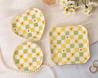 Ceramiczna tacka na pierścionki z motywem kwiatowym w pastelowym kolorze, wybierz swój wzór, tacka na biżuterię na prezent dla niej