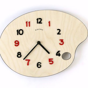 Formica wall painter&#39;s palette clock from the ELECTRIC brand - Mid-19th century - Retro decoration - Collector&#39;s clocks - France