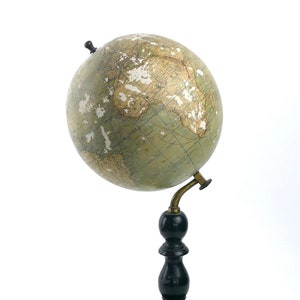 Terrestrial desk sphere on foot - R. BARBOT geographer - XIXth century