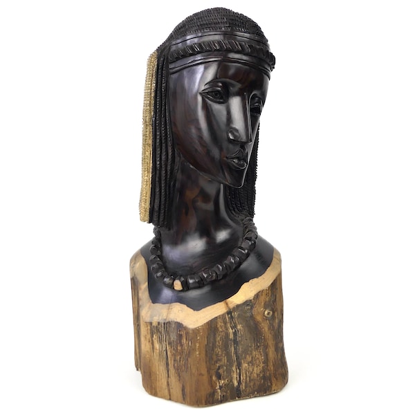 Buste de femme éthiopienne en ébène remarquablement sculpté dans ce bois précieux - Mi-XXe - Art éthiopien - Objet d’art de collection