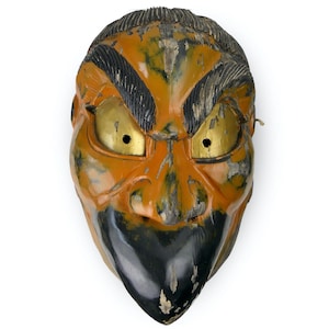 Large, solid, ornamental Karasu-tengu mask - Crow Tengu - Kotengu - Noh Theater - Shōwa Period - Japan