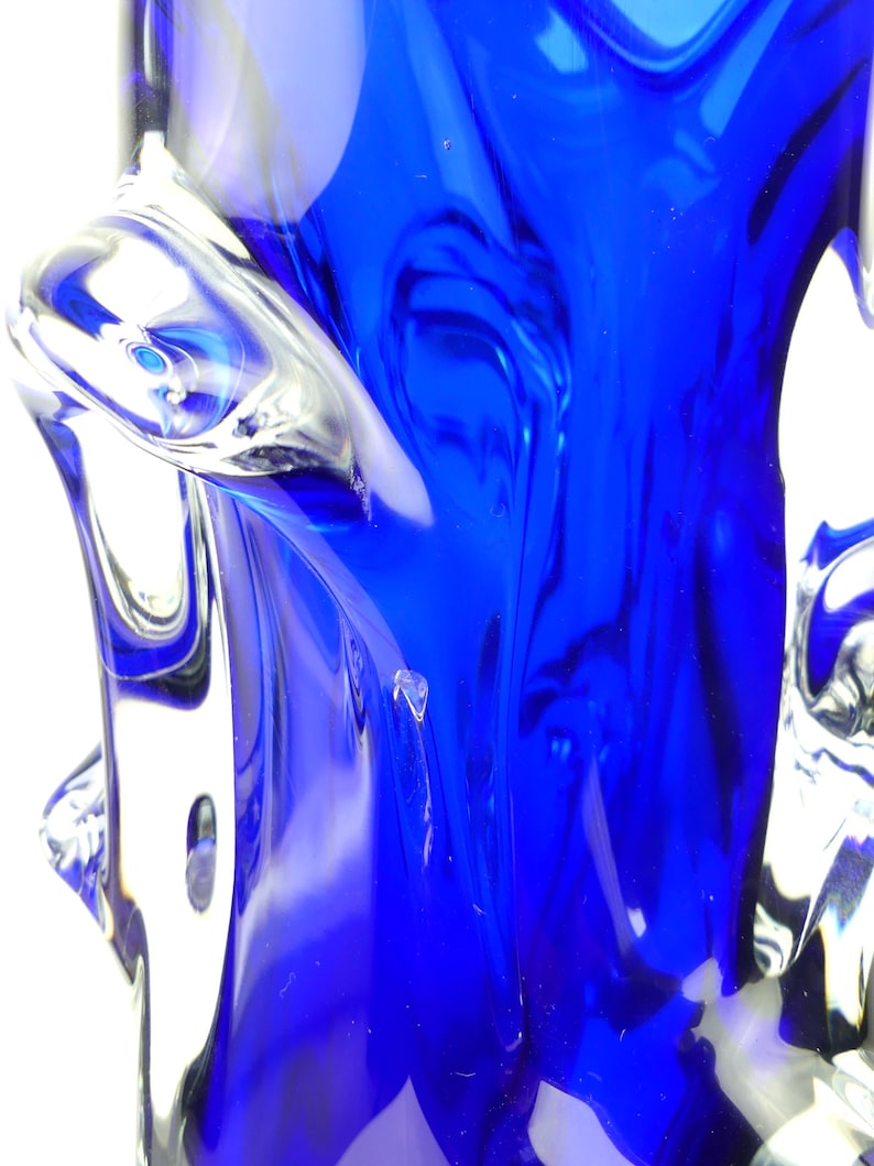 Vase de Murano bleu cobalt en verre blanc massif Mi-XXe Italien Moderne Design vintage image 10