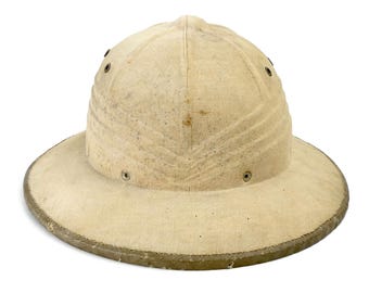 French colonial helmet salacot light sand and green - Mid-20th century - Military accessory - Vintage decoration