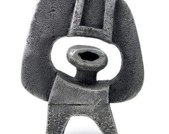 Raw abstract cast aluminum sculpture signed HB - Brutalist Art - Decorative Design
