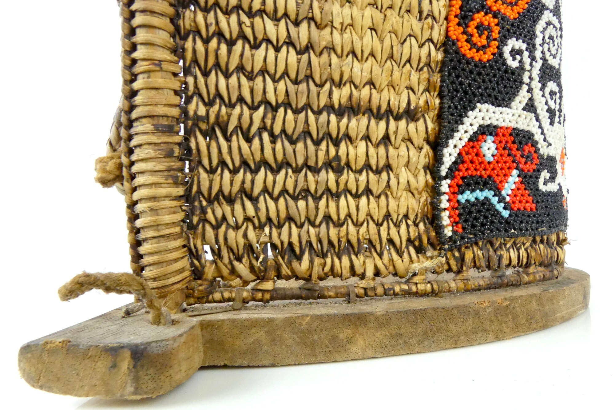 ヴィンテージ　ベビーキャリア　ボルネオ　カリマンタン　ダヤク　トライバル　アート Dayak ベビーキャリア - ボルネオ島 - インドネシア - Etsy 日本