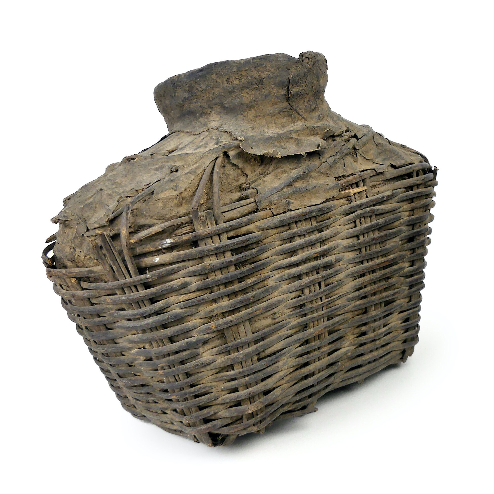 洋書 Antique Baskets and Basketry: A Collecto il_fullxfull.6090283299_isbz.jpg