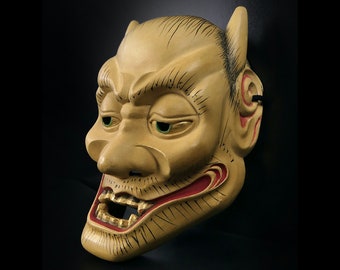 Yakan mask fox of the fields malicious spirit of the nô theater carved in Japanese cypress wood - Marked on the back - Japan - Shōwa era