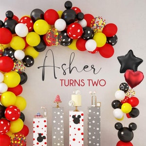 Happy Birthday Decal - Happy Birthday Party Backdrop - Happy Birthday for Balloon Arch - Personalized Name and Age Sticker - Chiara Wall