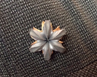 Stropdasspeld/reversspeld in de vorm van een kogel - uw keuze - een 9 mm, .40S&W of .45ACP Federal HST - zorgvuldig uitgekozen - prachtig uitvergroot - zeer uniek