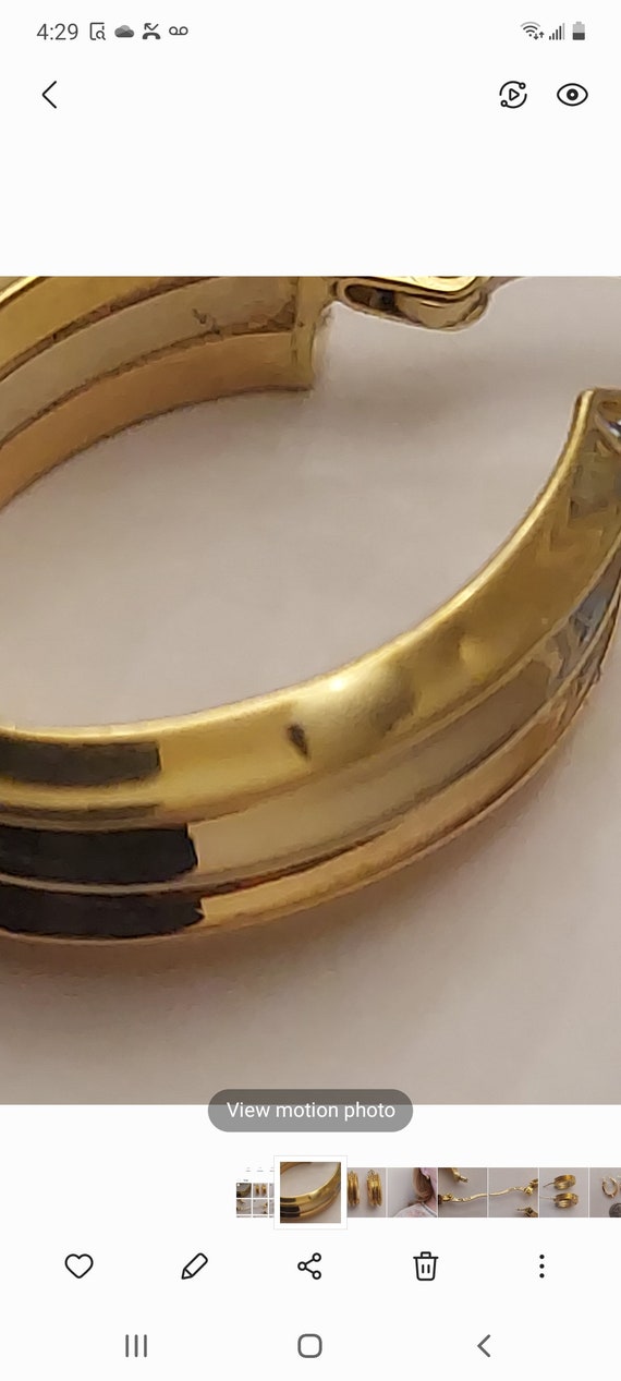 18K yellow Gold Wide Hoop Earrings - image 10