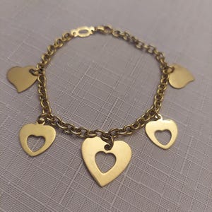 14K Yelow Gold Bracelet with Hearts