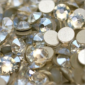 Crystal Shimmer (001 SHIM) Swarovski 2088 XIRIUS 12ss