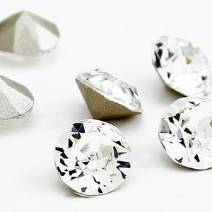 Swarovski XILION Round Chaton Crystal Rhinestone Pointed back (1028/1088) PP14 - PP30 Clear Crystal Foiled Nail Art