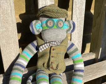 Ronnie, stylish country monkey