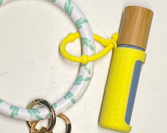 Juego de 2 cordones para llavero con botella enrollable EssentialOil de silicona de 10 ml y 15 ml