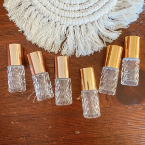 Vintage Charm 5ML & 10 ml Swirl Glass Essential Oil Roller Bottles Set