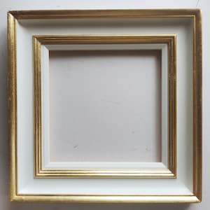 Moldura de madeira branca para tela de 8 x 8 polegadas (202 mm x 202 mm) com detalhes dourados | Moldura para pintura a óleo