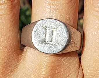 Anillo de sello con sello de cera de signo de Géminis