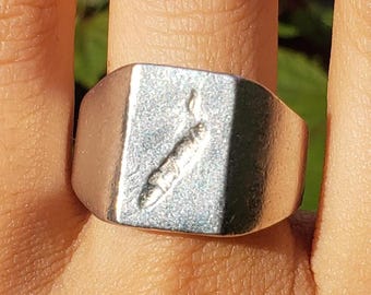 Cigar wax seal signet ring