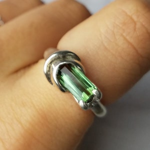 Floral Bell Green Tourmaline Sterling Silver Ring - Etsy