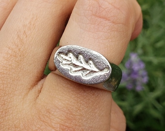 Oak leaf print wax seal signet ring