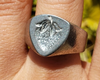Strawberry Wax Seal Signet Ring - Etsy