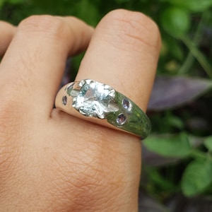 Fantasie gesneden aquamarijn en tanzaniet ring