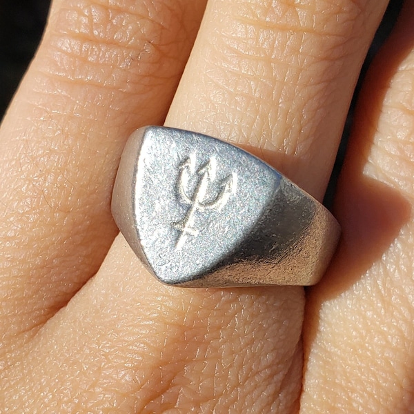 Neptune sign wax seal signet ring