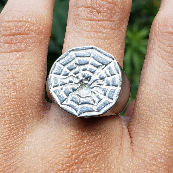 spider wax seal signet ring