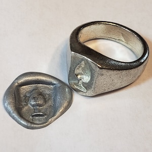Plug wax seal signet ring