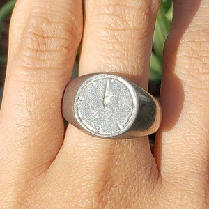 2 minutes to midnight wax seal signet ring