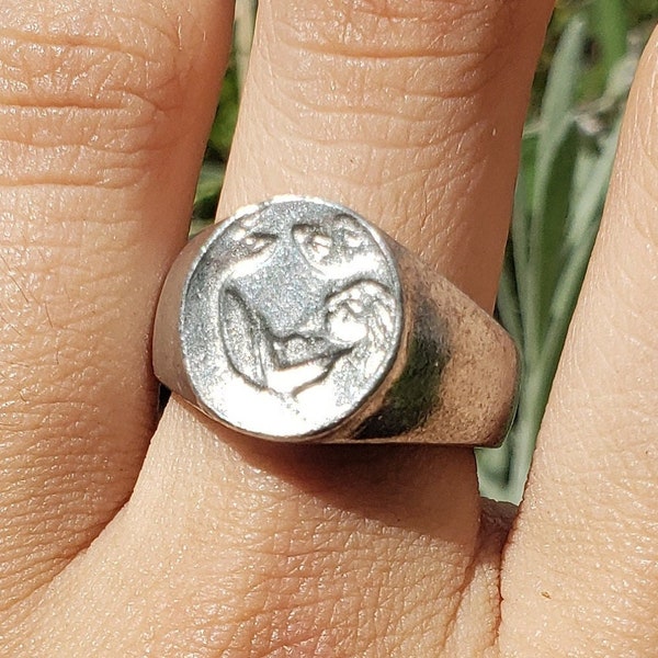 Selkie circle wax seal signet ring