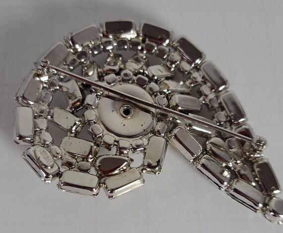 Weiss Crystal Rhinestone Brooch - image 2