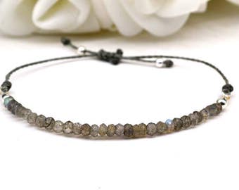 Labradorite beads bracelet