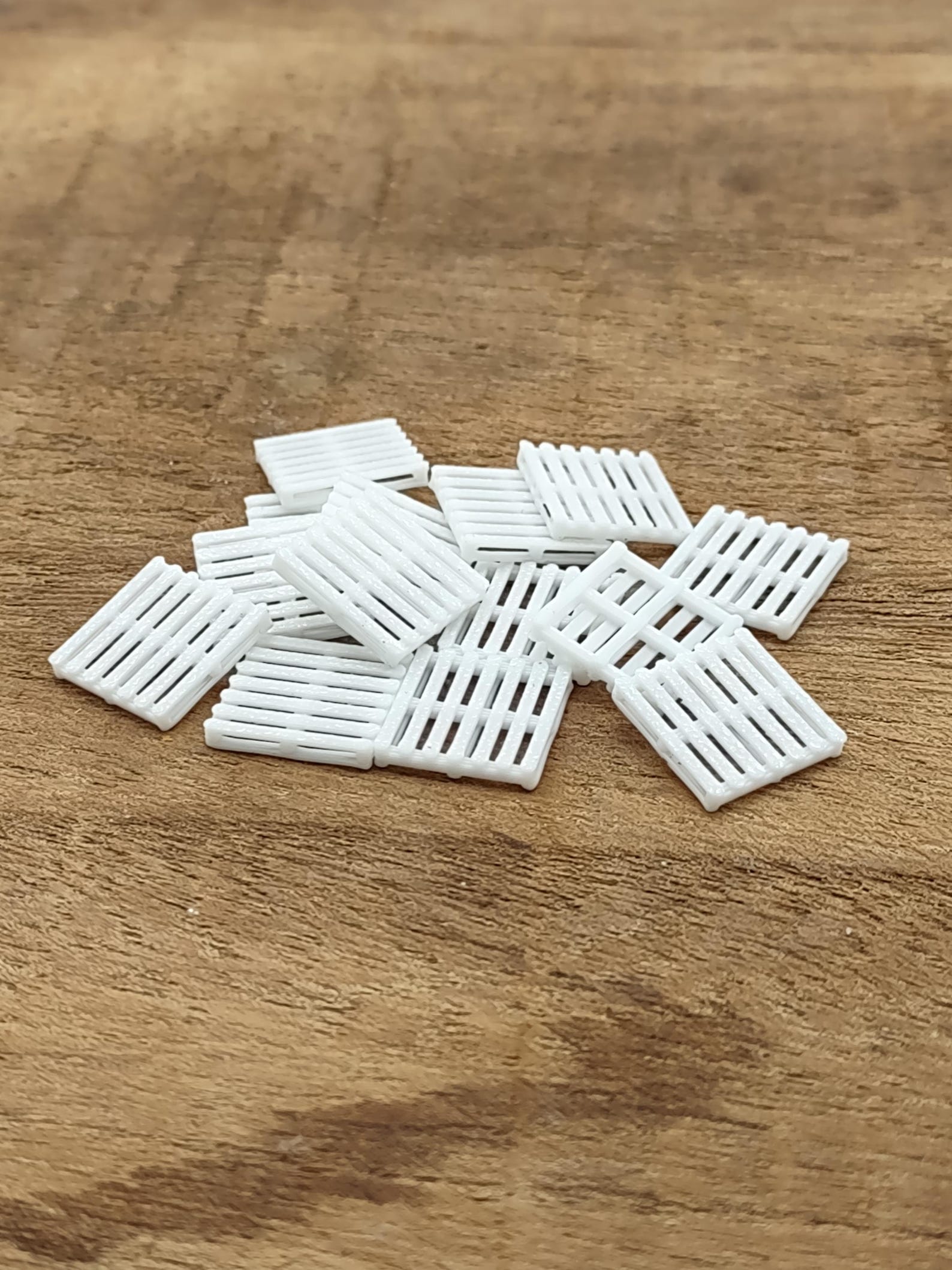 Ho Scale Pallet Racking HO Scale Pallets Set of 14 - Unpainted - Etsy