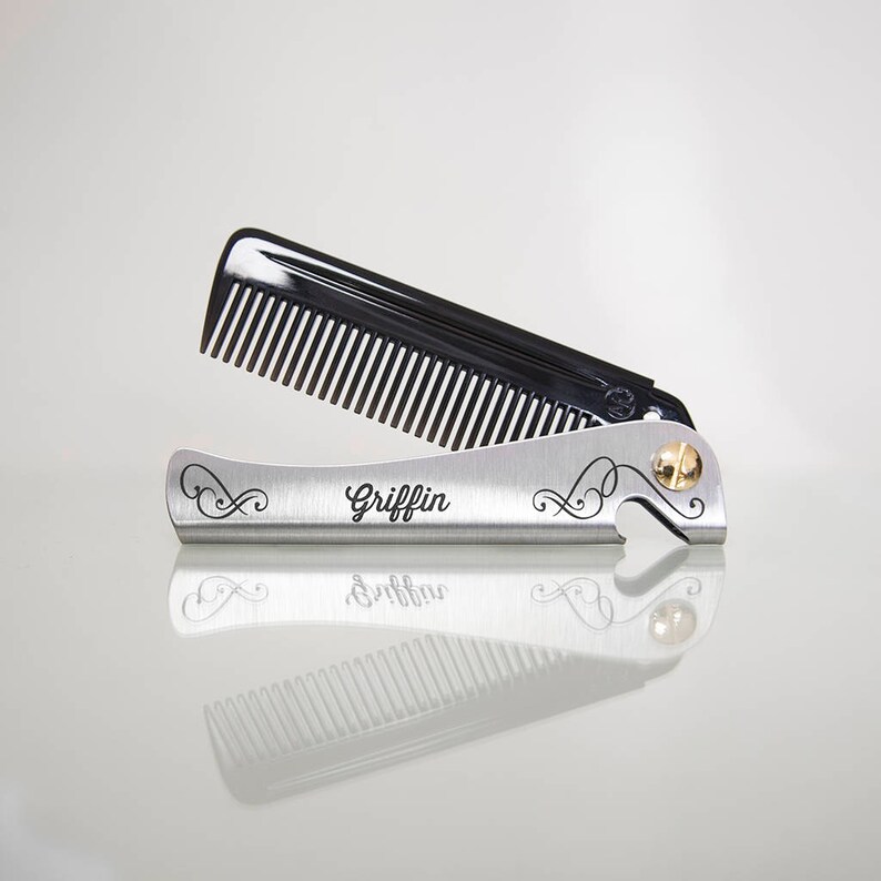 Personalised Man Comb. Gift for men. Folding Comb and bottle opener. Pocket Comb. Men's Gift image 3